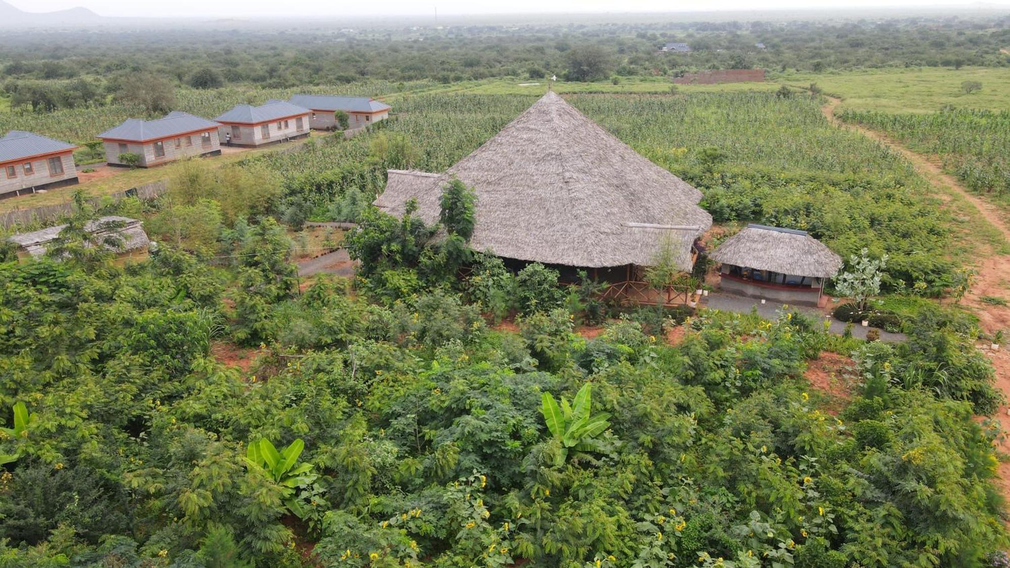 Tausa Tsavo Eco Lodge Voi Exteriér fotografie