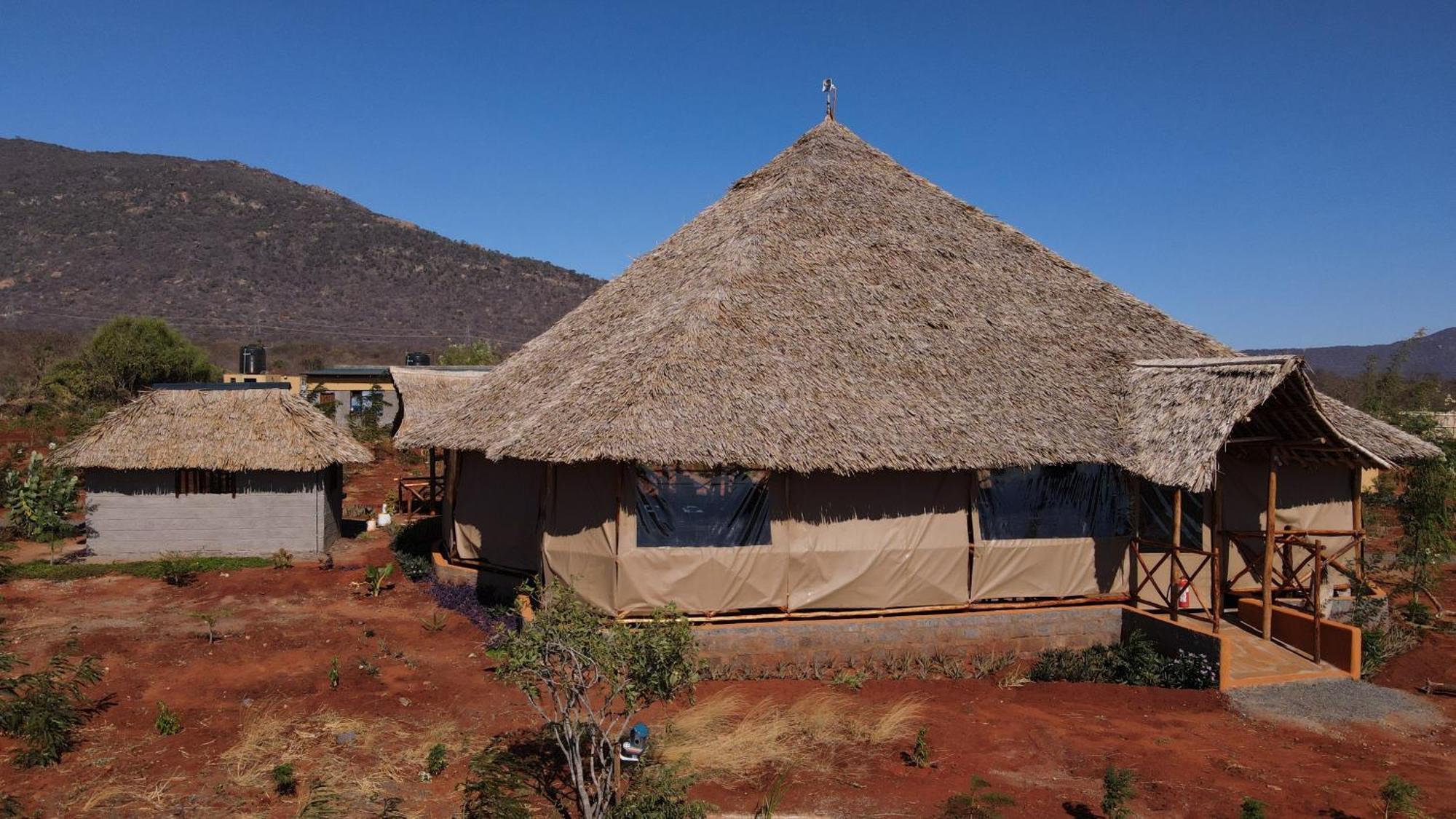 Tausa Tsavo Eco Lodge Voi Exteriér fotografie